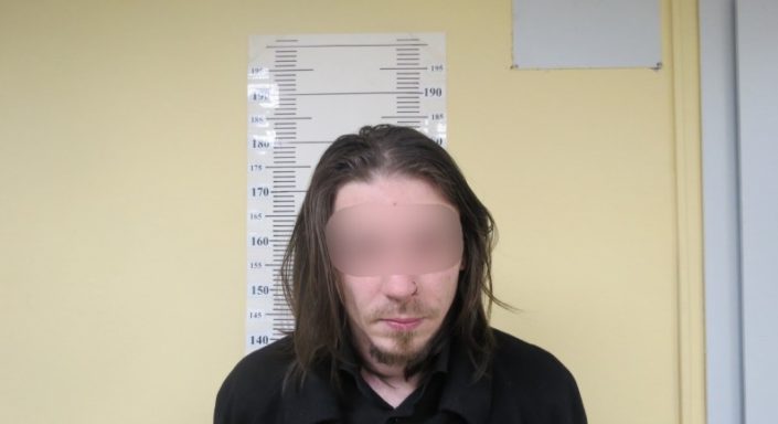 В Кольцово задержали пьяного нарушителя из Бурятии