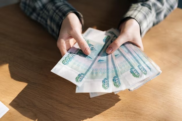 деньги финансы купюры