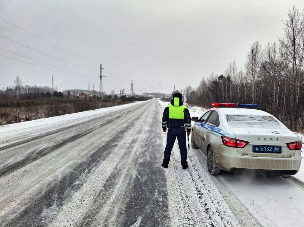ДПС усиливает контроль на дорогах в связи с ухудшением погоды