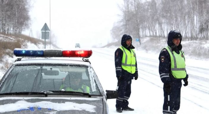 На трассе под Екатеринбургом в массовом ДТП погиб человек