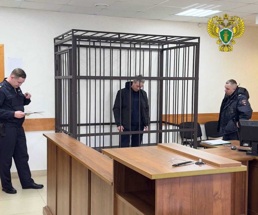 Суд арестовал уральца, пытавшегося заживо сжечь свою семью